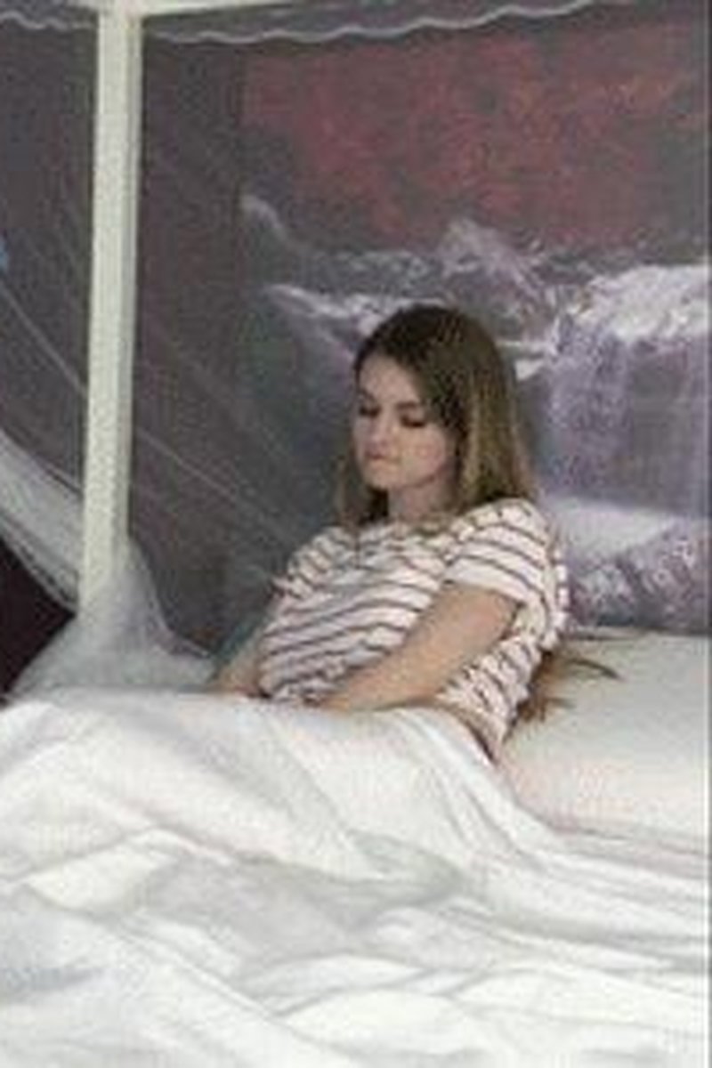 Bunny Colby - Step-Sister's Lust Part Two Mp4 Optimum - Screenshot 1 of 4 - Big Tits