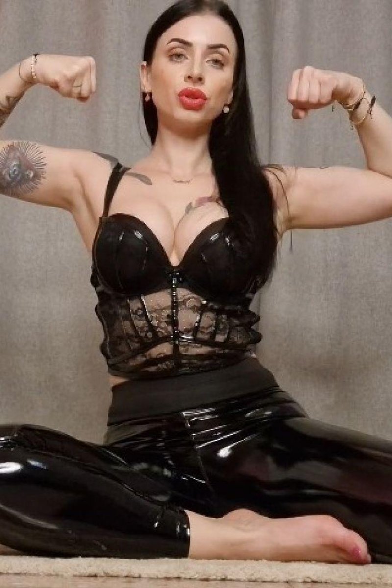 Muscle Show - Screenshot 1 of 4 - Domination