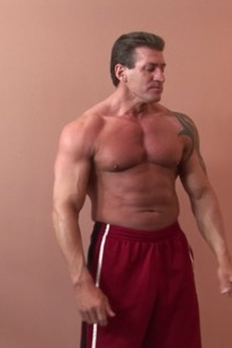 Legends: Lee Stone - Screenshot 1 of 4 - Big Dick