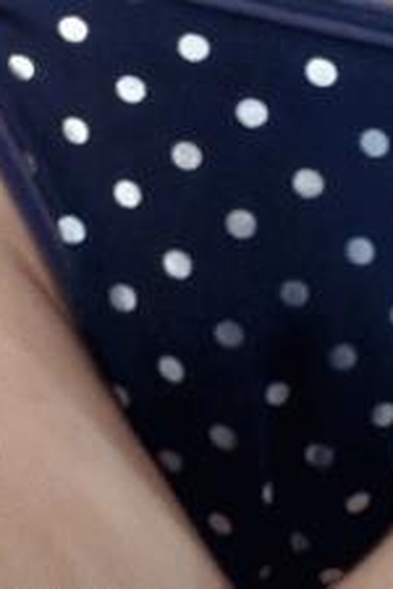 Cameltoe Queen - Screenshot 1 of 4 - Camel Toe