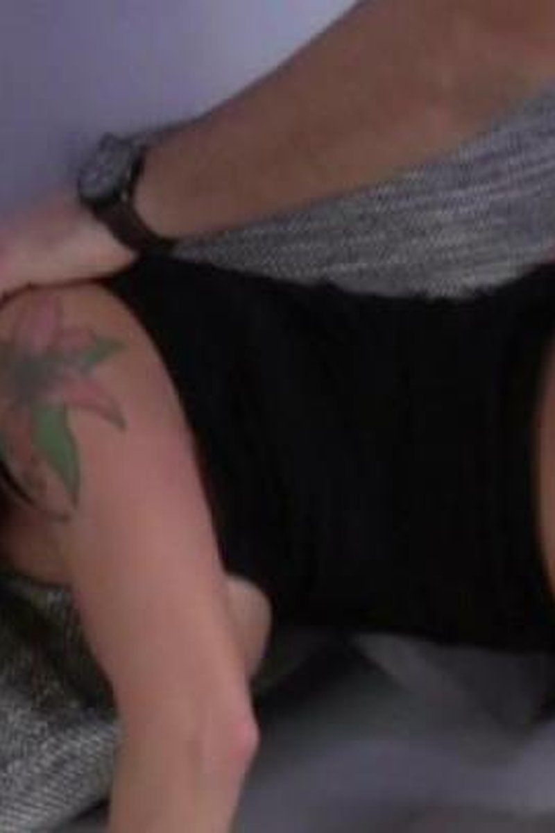 First Date - Screenshot 1 of 4 - All Sex