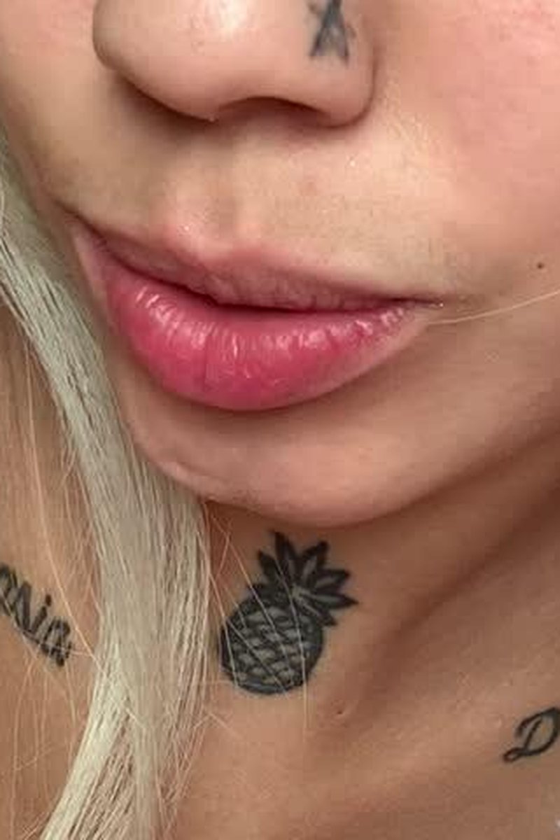 Watch Me Pee - Screenshot 1 of 4 - Big Tits