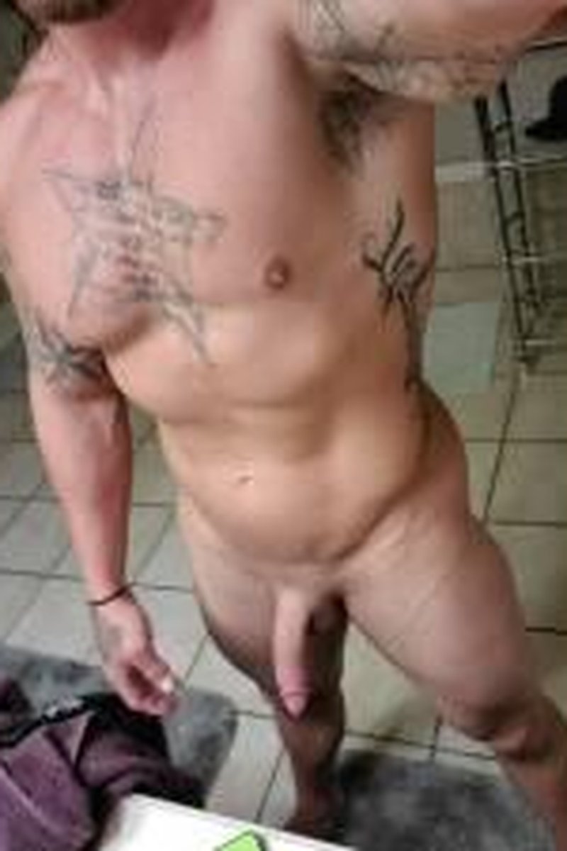 Flex Naked - Screenshot 1 of 4 - Solo
