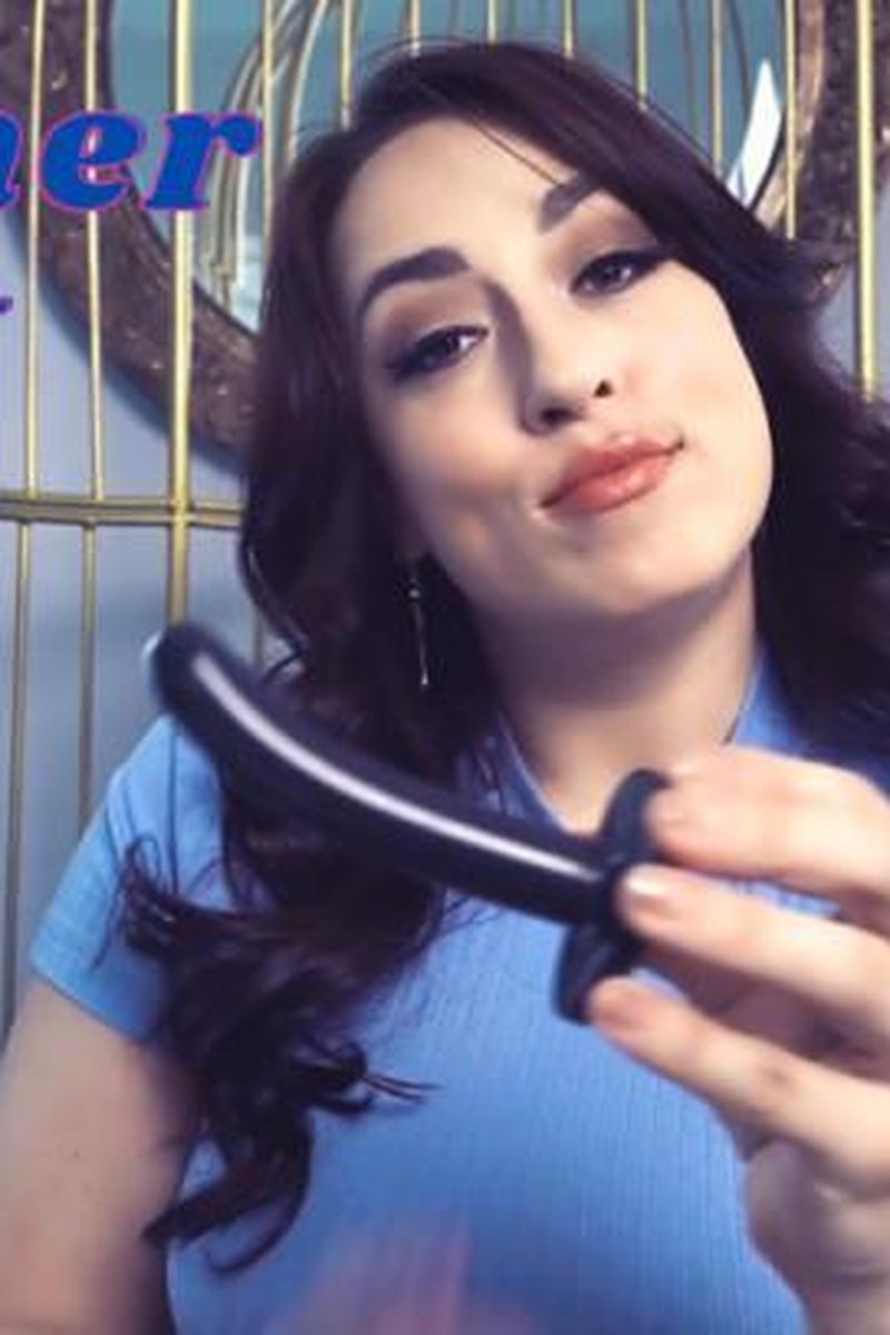 Beginner Butt Slut - Screenshot 1 of 4 - Anal