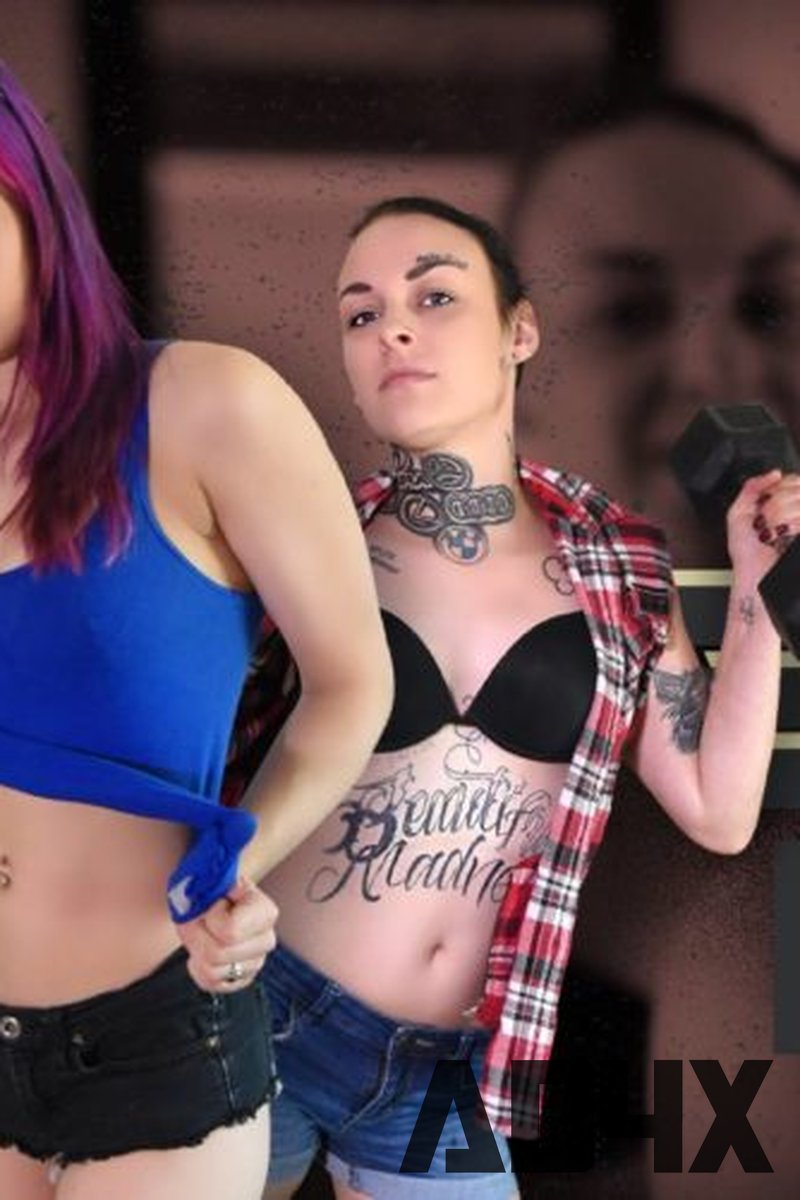 LESBIAN CASTING - Screenshot 1 of 4 - Kira Burn