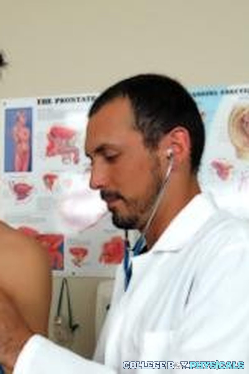 Andrew - Screenshot 1 of 4 - Gay