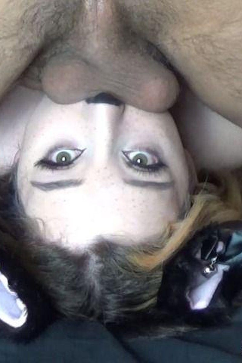 Intense Throbbing Cumshot Blowjob 69 - Screenshot 1 of 4 - Cosplay