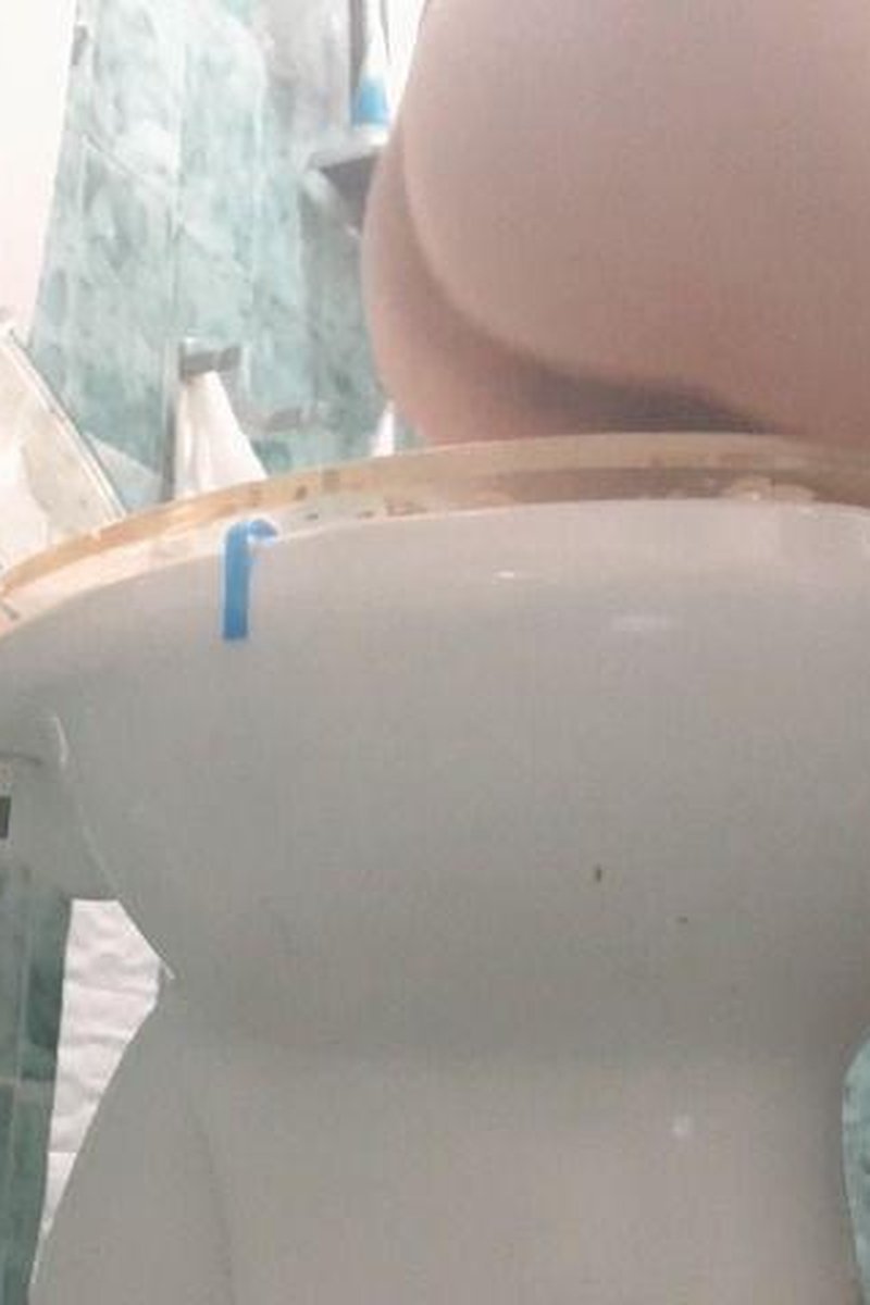 Endless Constipation - Screenshot 1 of 4 - Ass Fetish