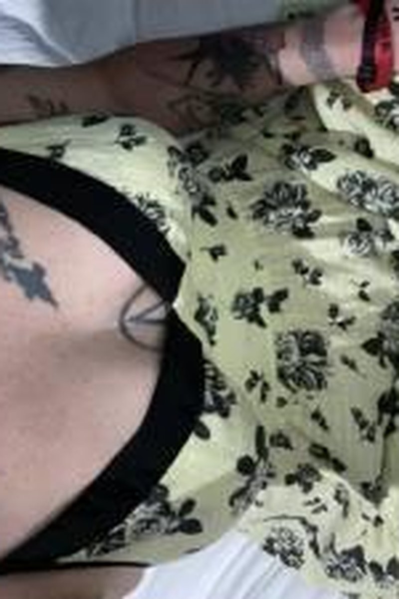 Stuff And Hump - Screenshot 1 of 4 - Masturbation
