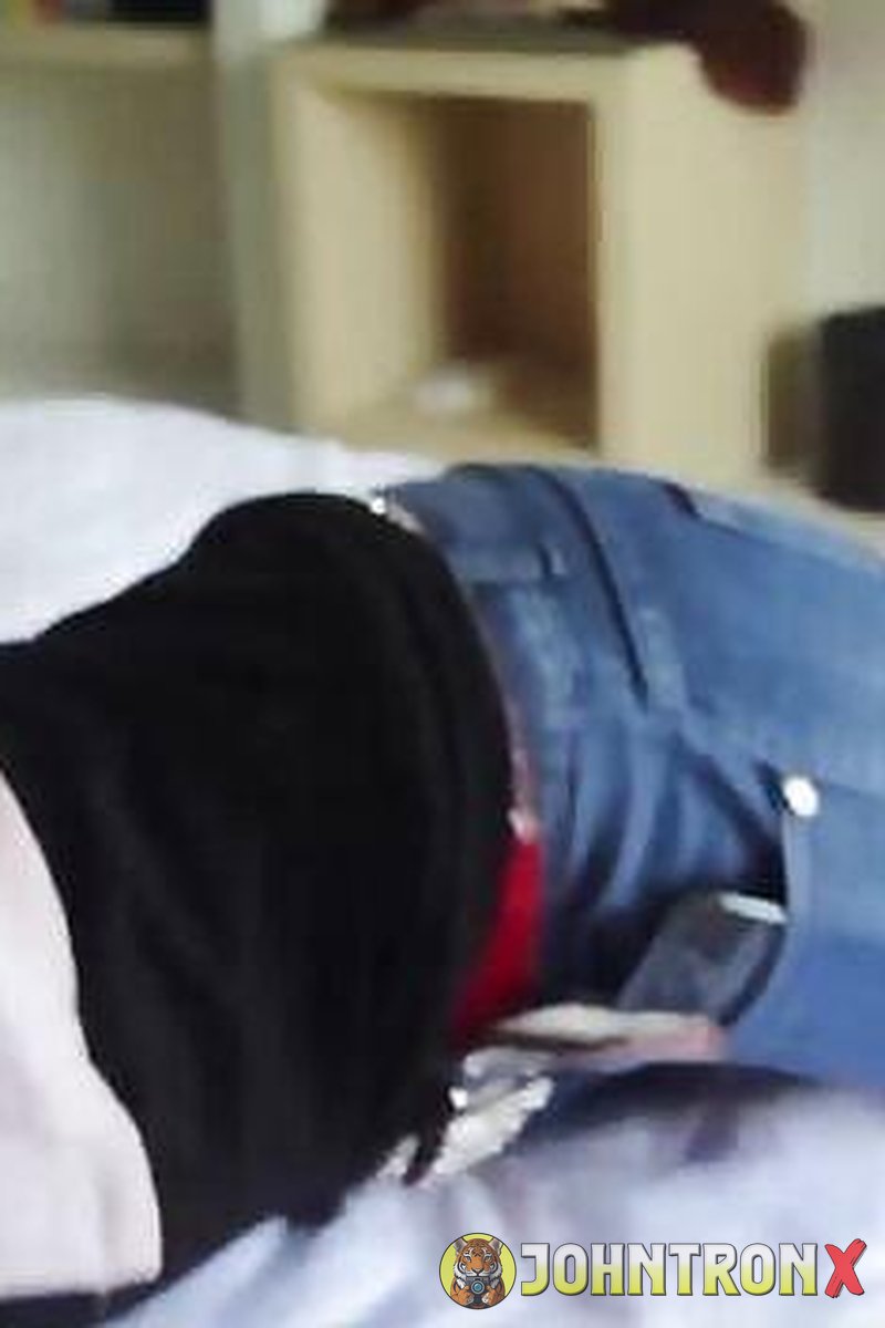 Lidia - Screenshot 1 of 4 - Blowjob