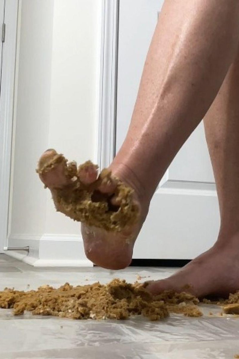 357. Cake Mashing - Screenshot 1 of 4 - Food