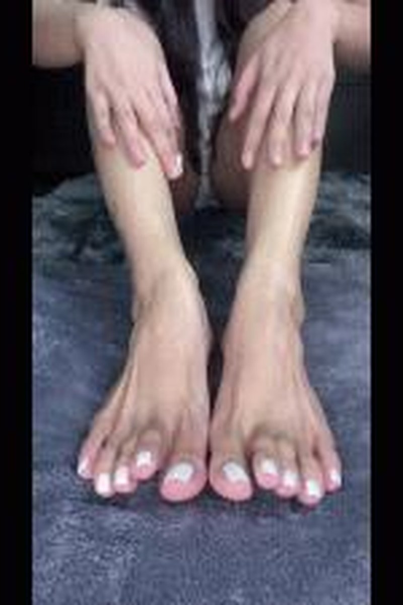 Feet JOI White Nails - Screenshot 1 of 4 - Foot Fetish