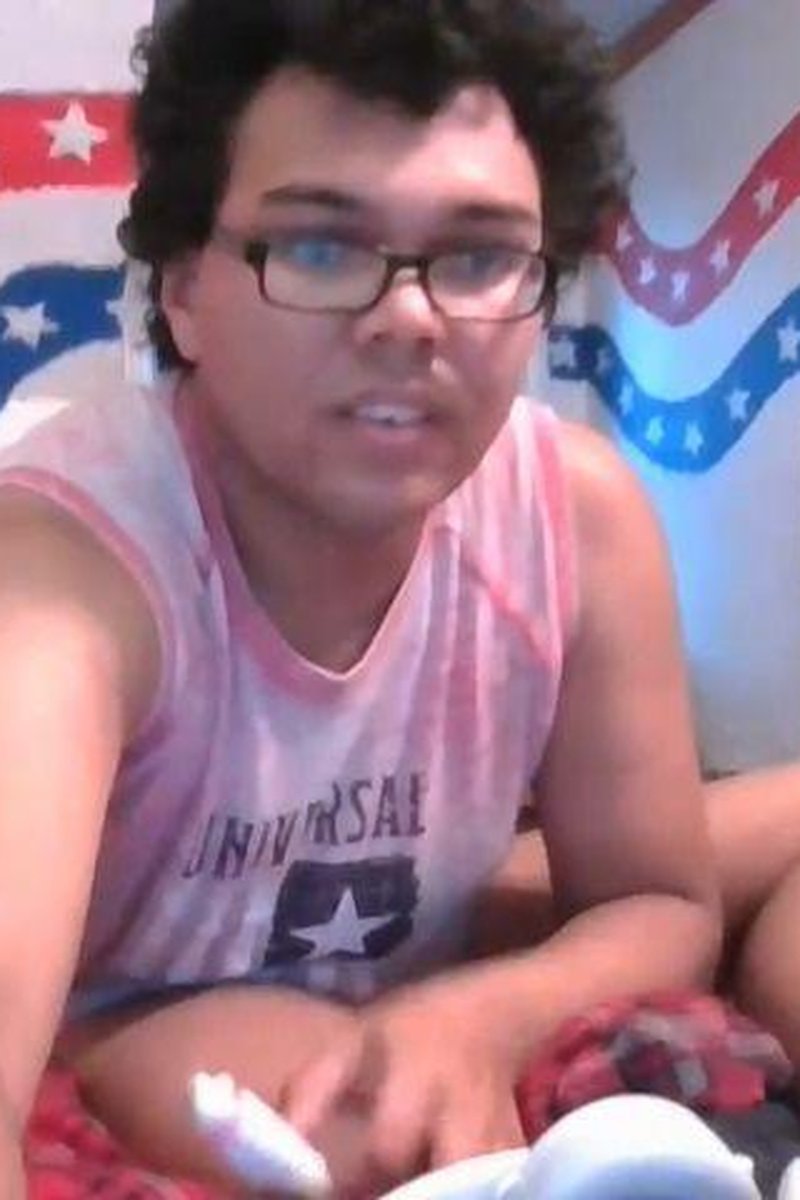 Standing Then Sitting - Screenshot 1 of 4 - Masturbation