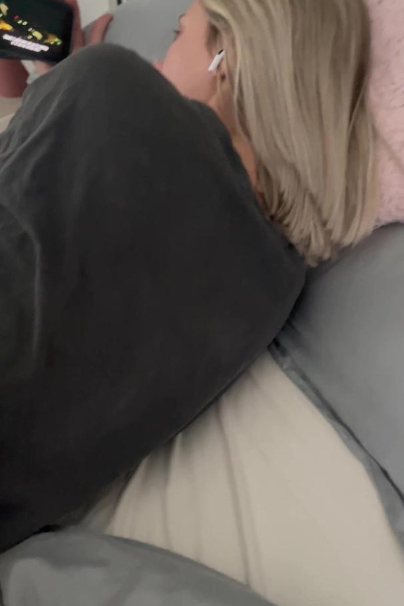 @Mrpnectar - Screenshot 1 of 4 - Pussy Rubbing