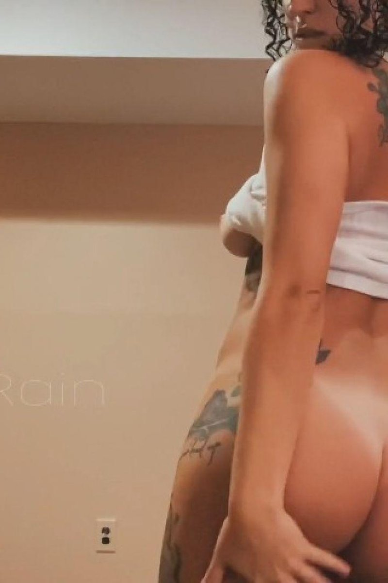 Striptease Gfe - Screenshot 1 of 4 - Caucasian