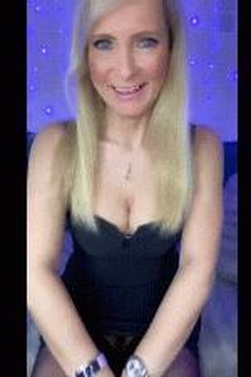 Small Dick Disappointment! - Screenshot 1 of 4 - British Accent