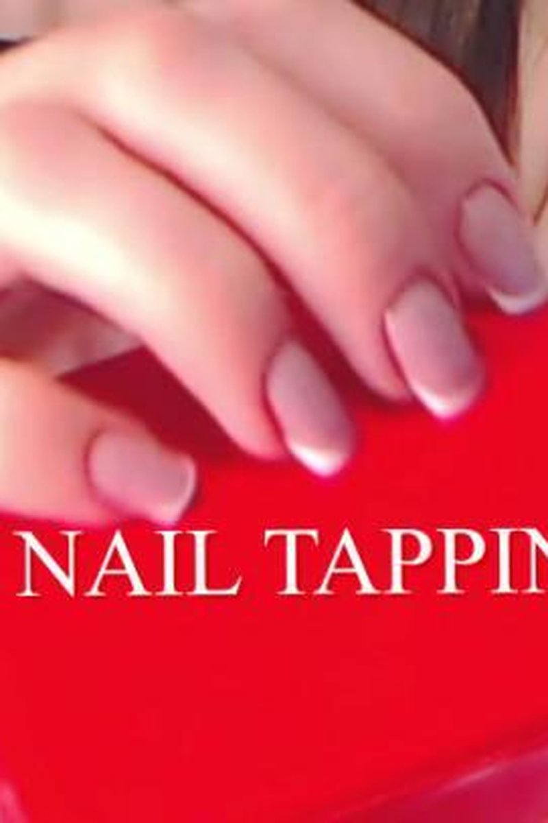Nail Tapping - Screenshot 1 of 4 - Fake Nails