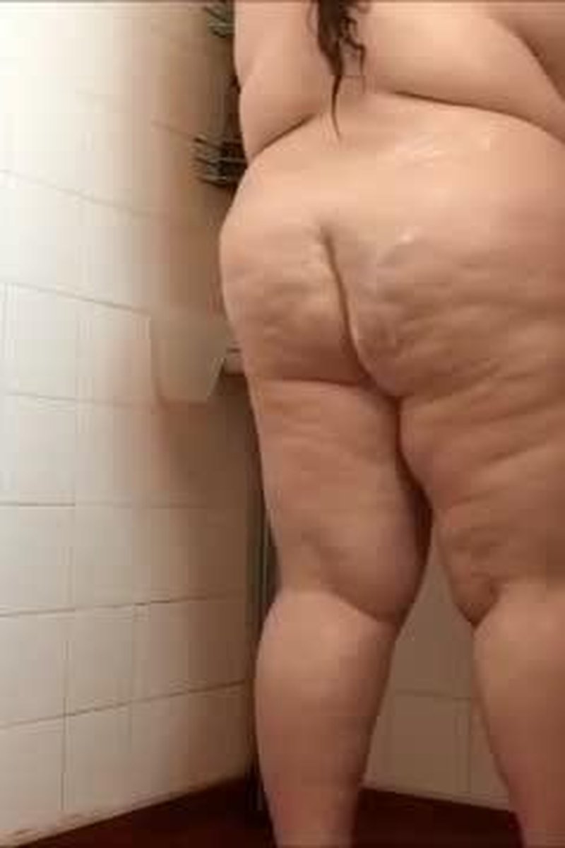 BBW Shower - Screenshot 1 of 4 - BBW