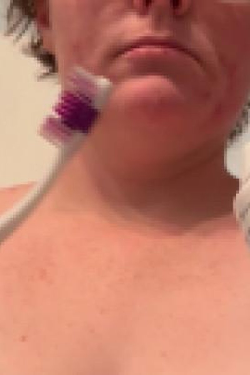 Brushing My Teeth - Screenshot 1 of 4 - BBW