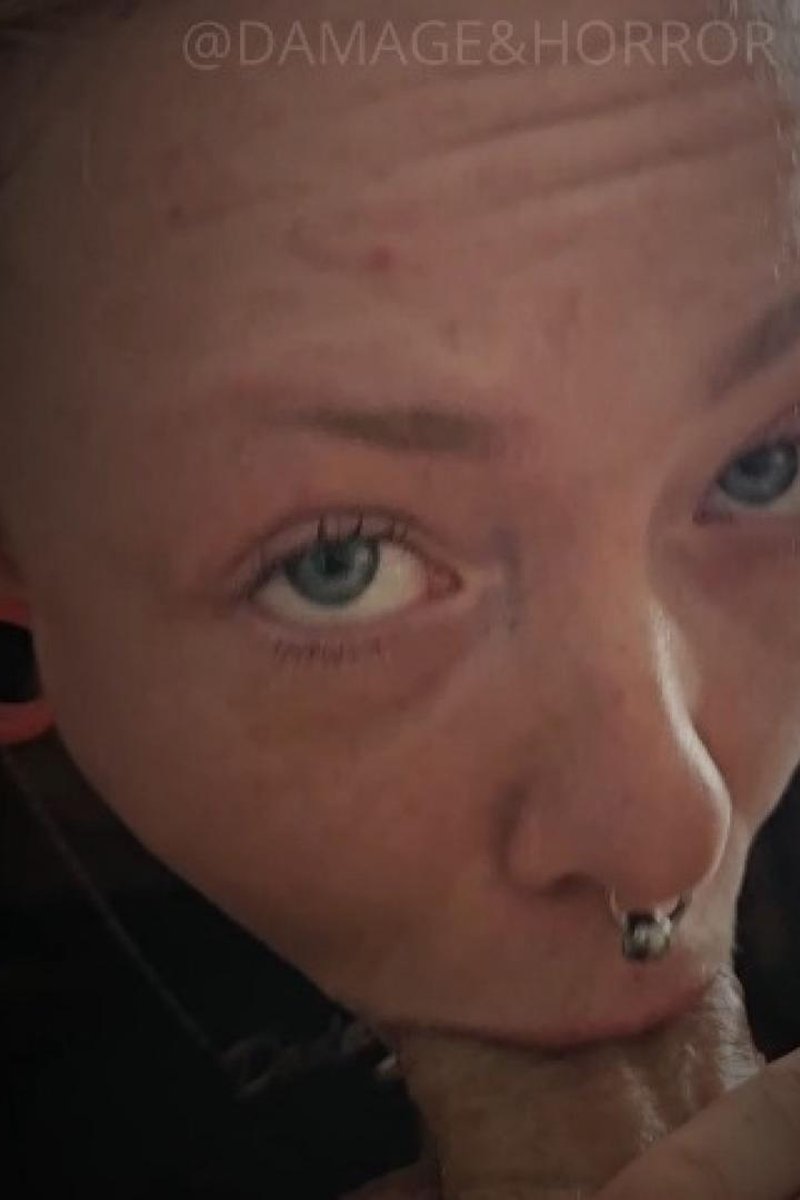 Triple Feature - Three Blow Job Scenes Suckathon Special - Screenshot 1 of 4 - Blowjob