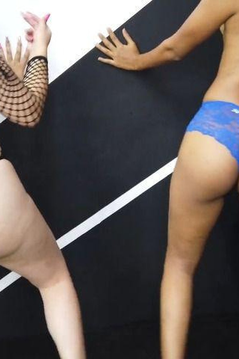 Red Buttocks - Screenshot 1 of 4 - Domination