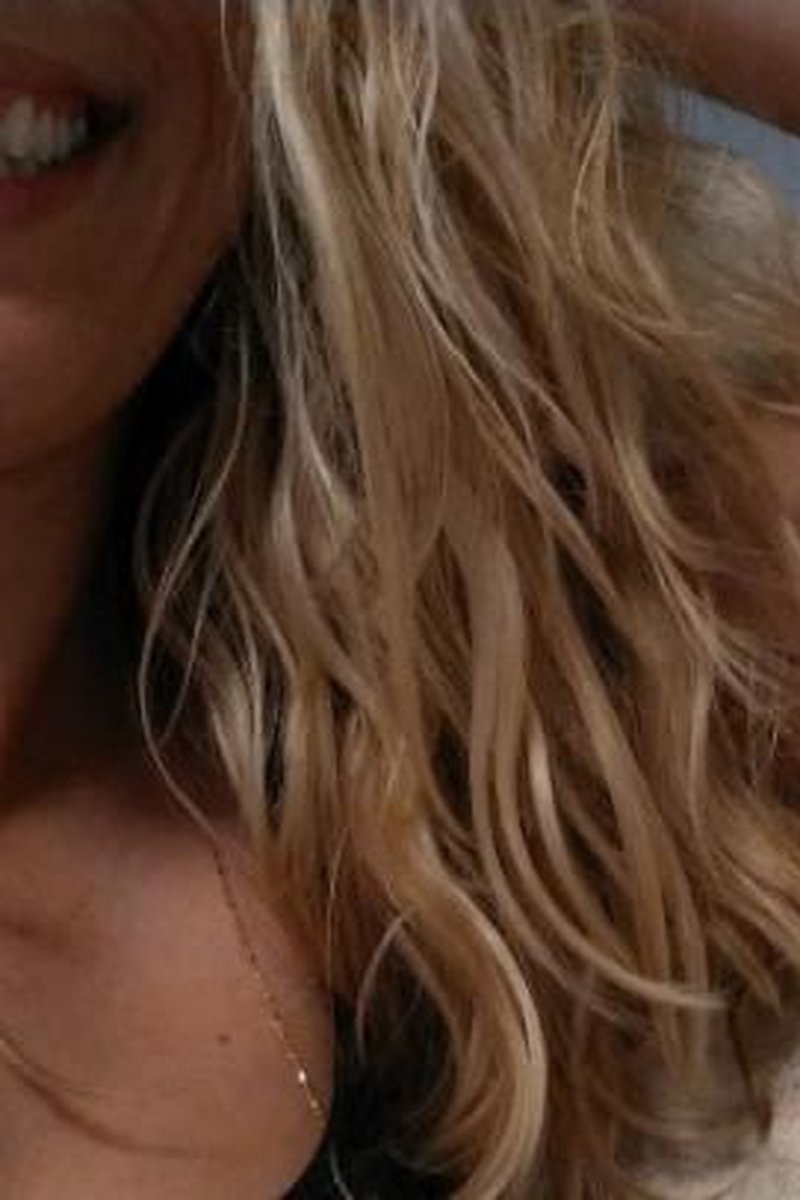 Long Day - Screenshot 1 of 4 - Blonde Hair (Female)
