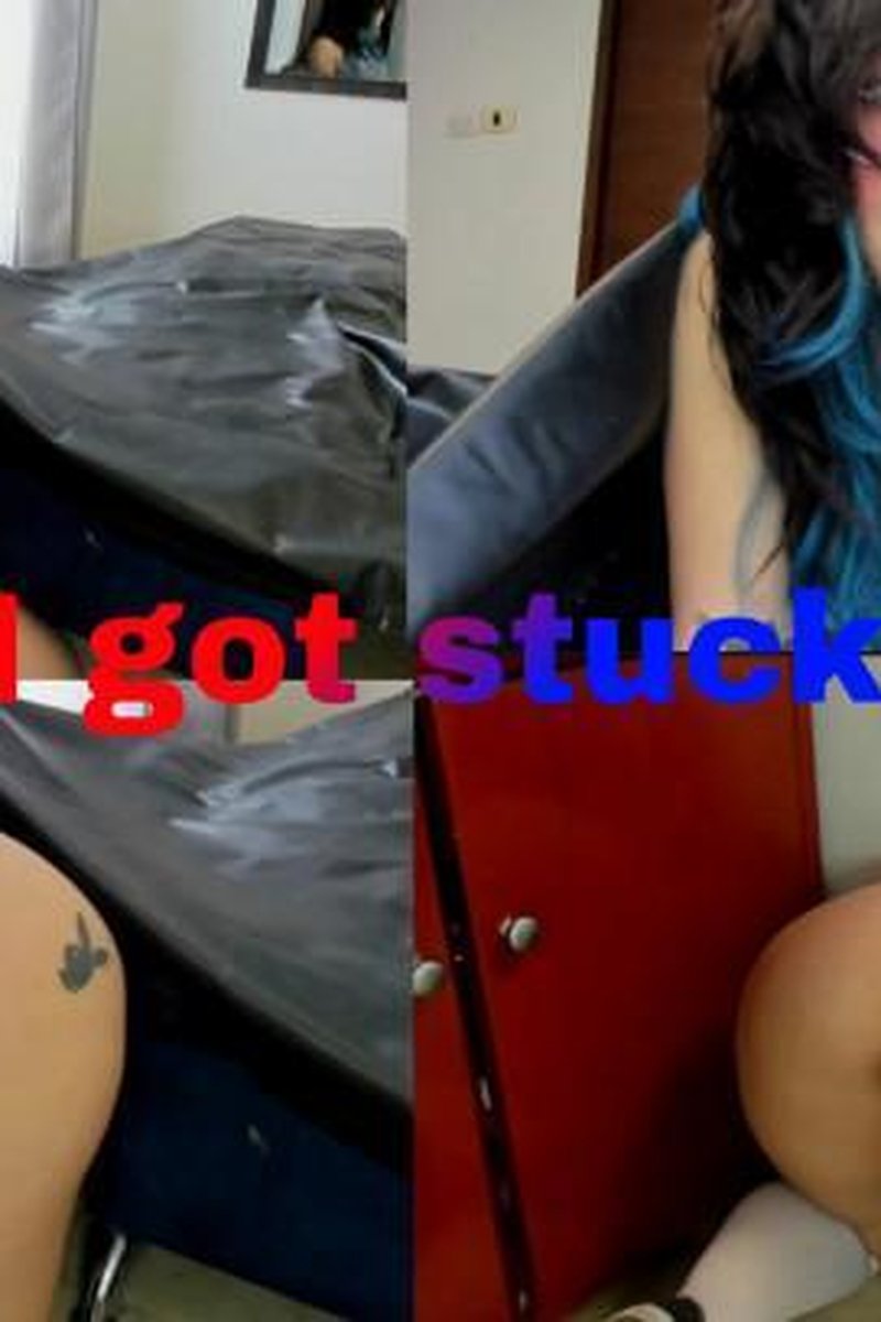 I Got Stuck - Screenshot 1 of 4 - Ass Worship