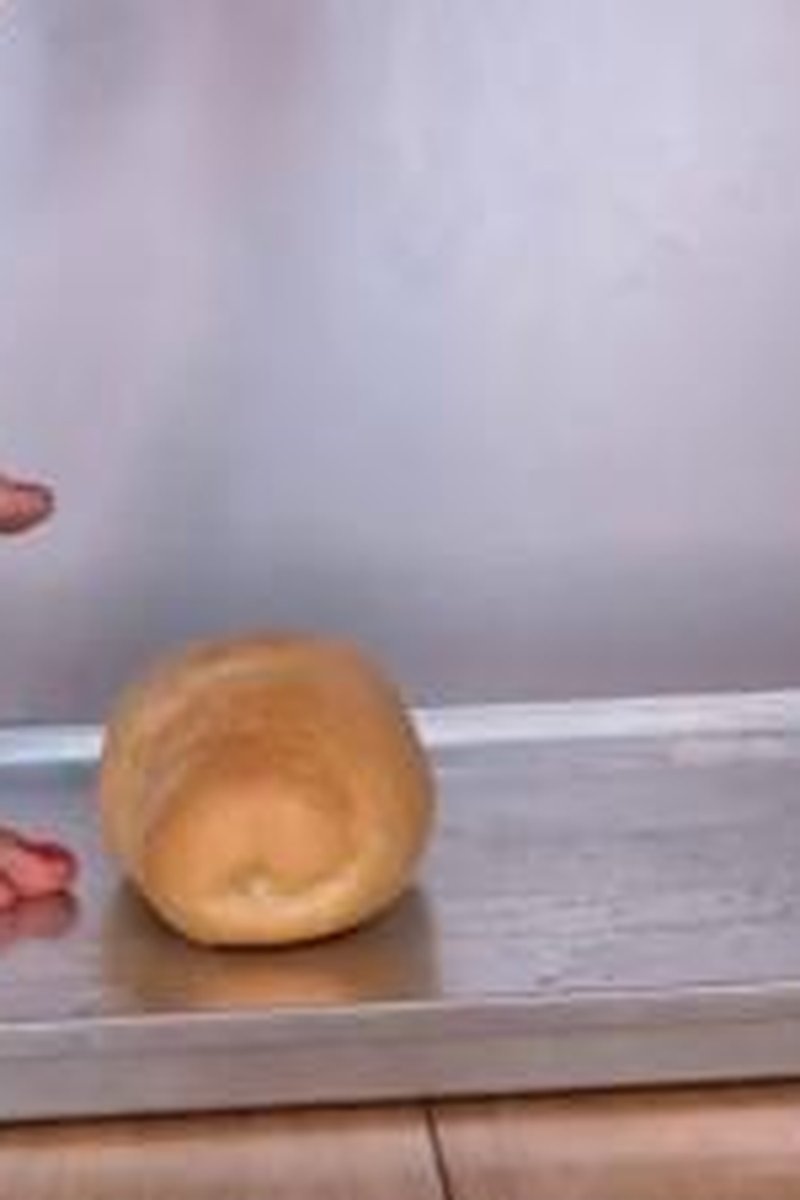 Maya's Bread Smash - Screenshot 1 of 4 - Domination