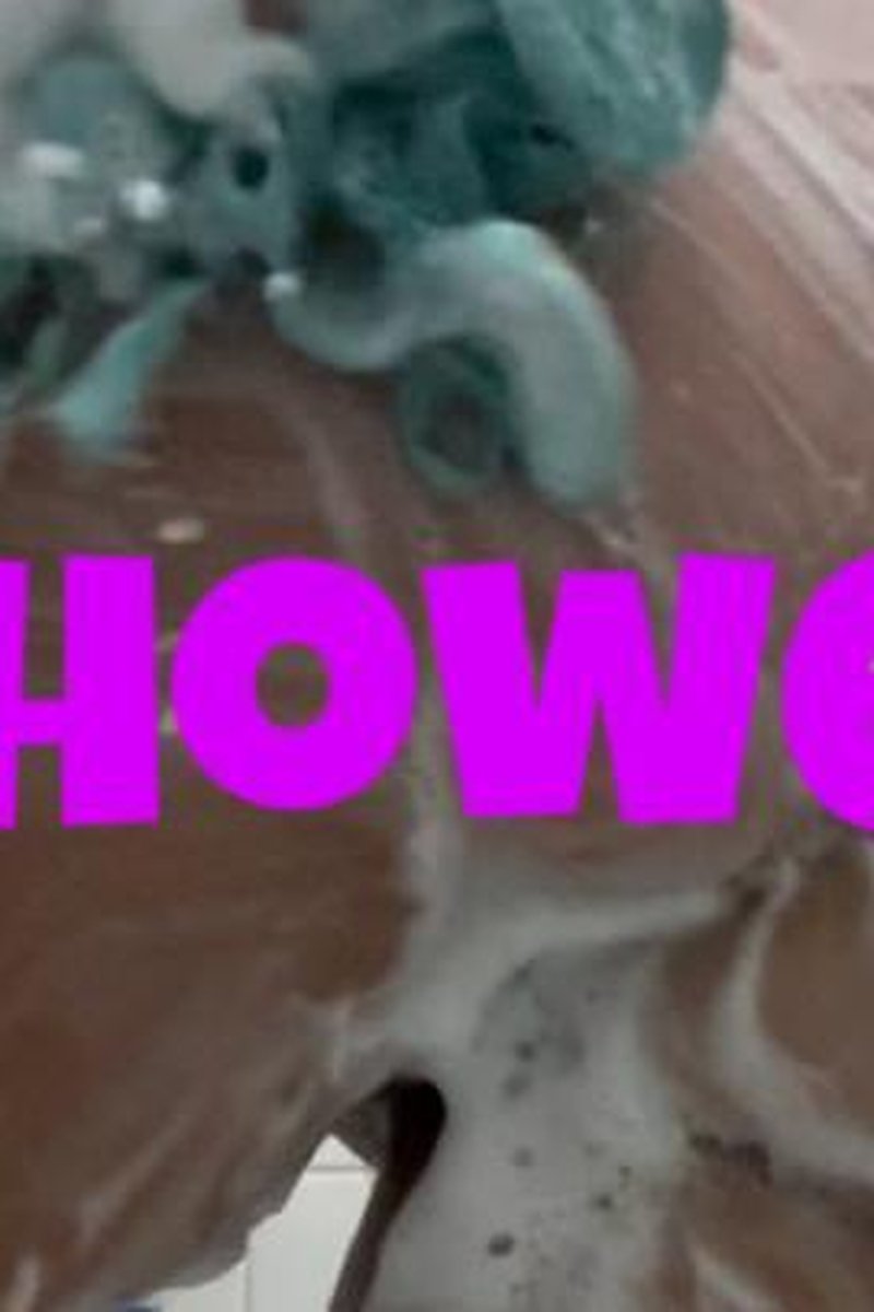 Shower - Screenshot 1 of 4 - Belly Fetish