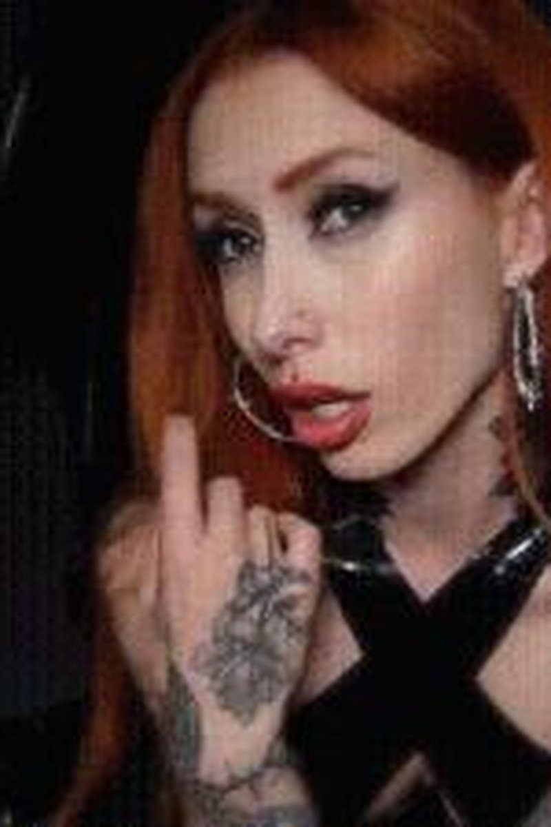 Redhead **** - Screenshot 1 of 4 - British Accent