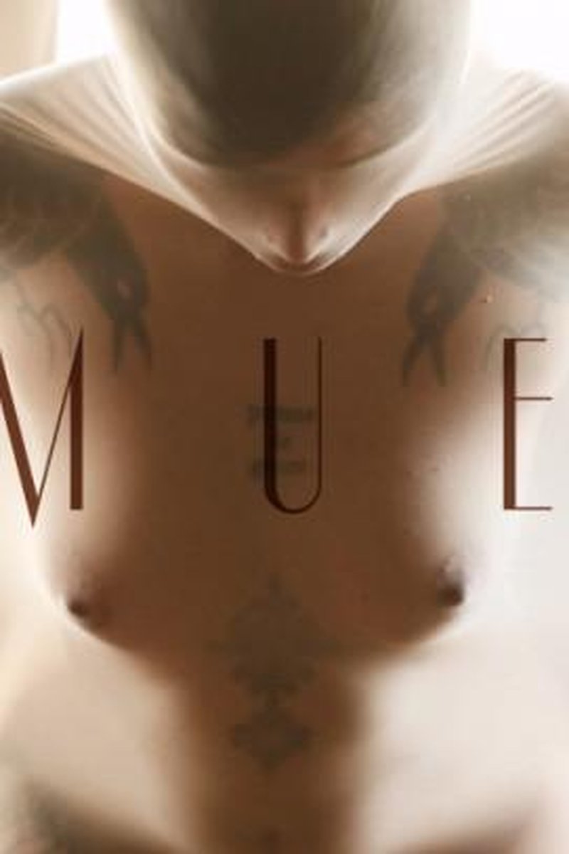 Mue - Screenshot 1 of 4 - Blowjob