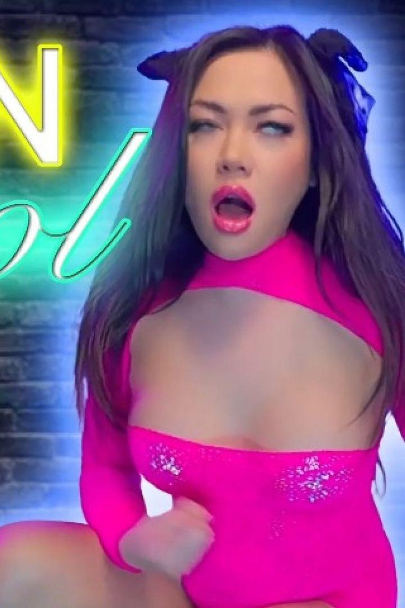 Neon Control - Screenshot 1 of 4 - Asian