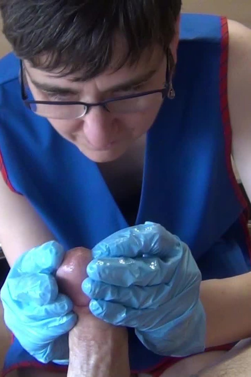 Cum Over Gloves - Screenshot 1 of 4 - Gloves