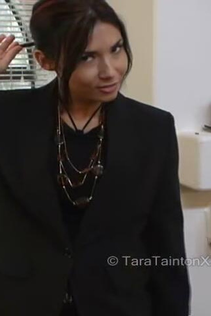 High-Speed Masturbation Marathon: Striptease Edition