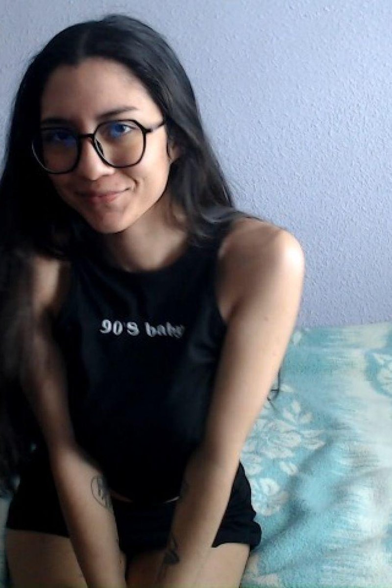 JOI Vid - Screenshot 1 of 4 - Brown Hair