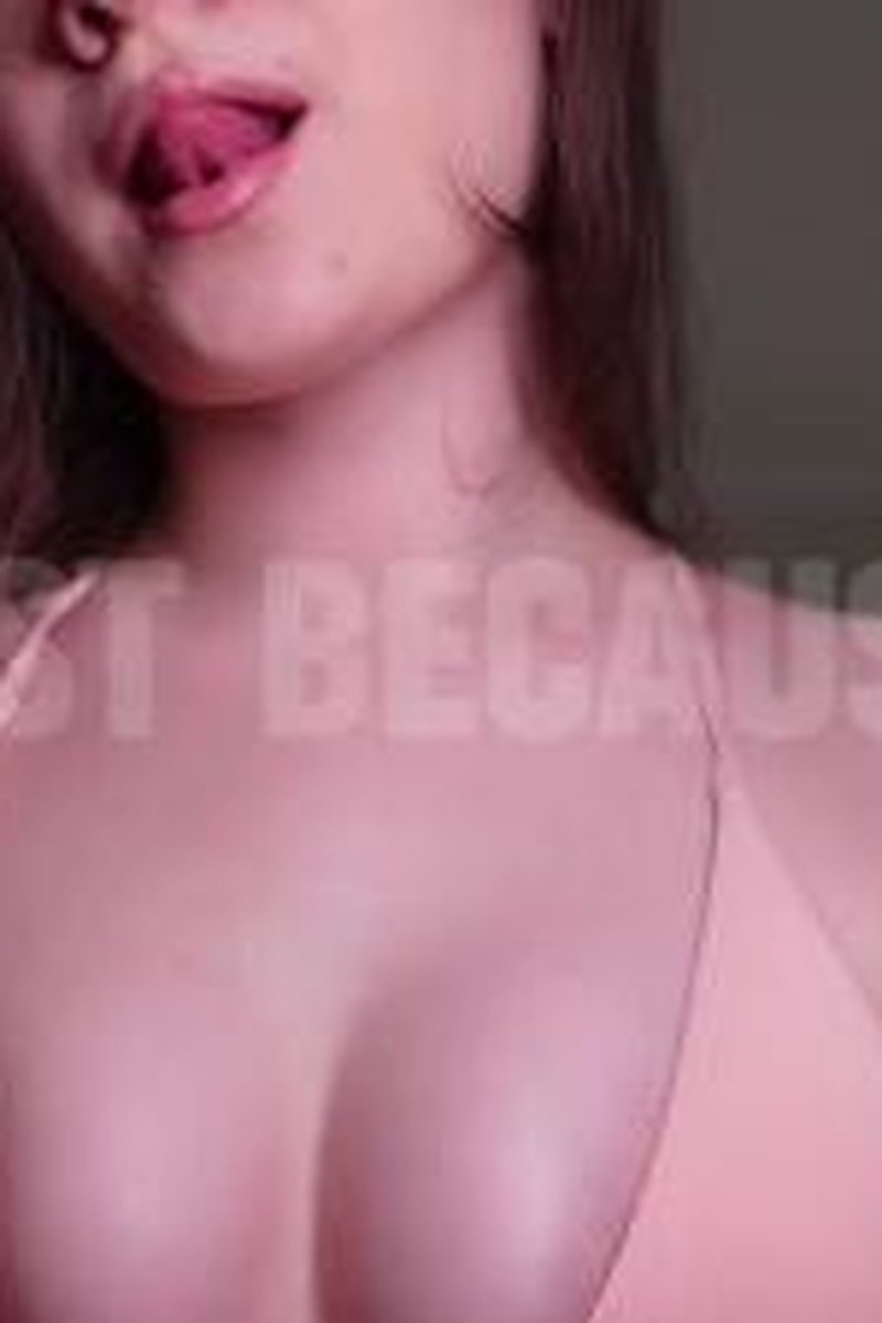 Just Because - Screenshot 1 of 4 - Body Worship