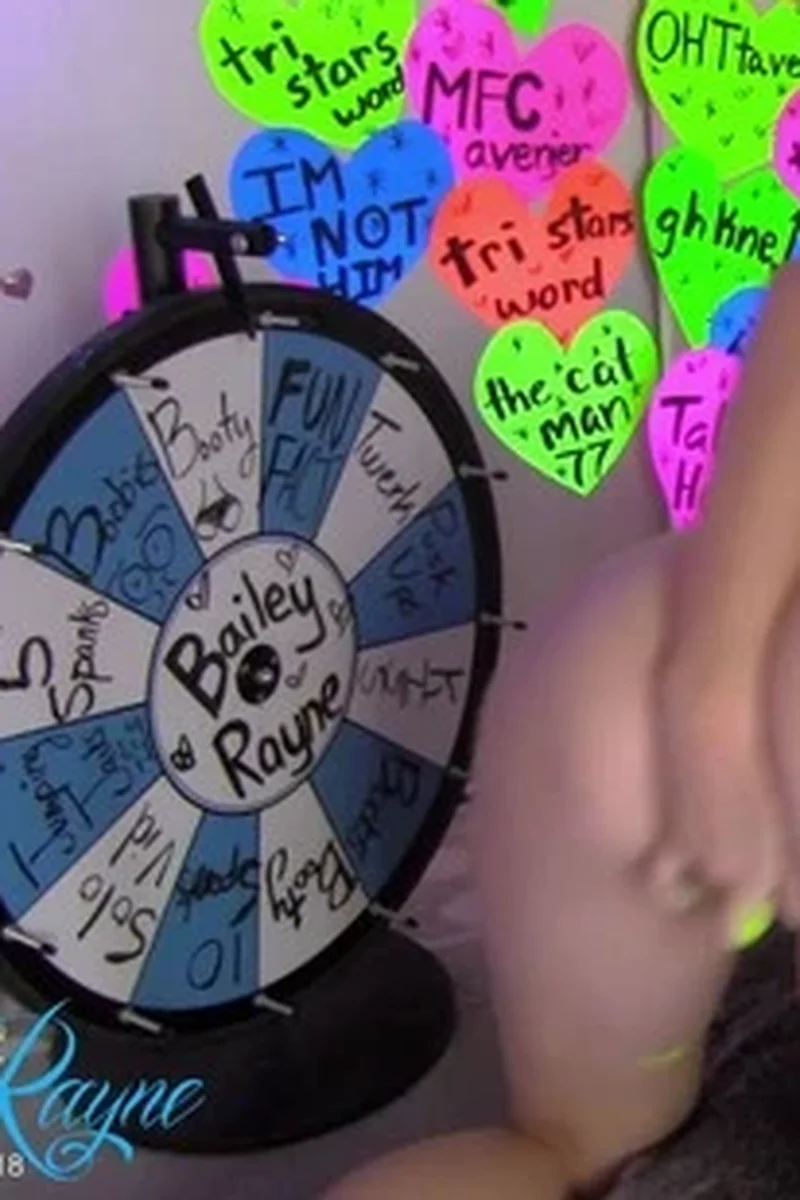 Messy Highlighter Cum Show - Screenshot 1 of 4 - Bailey Rayne