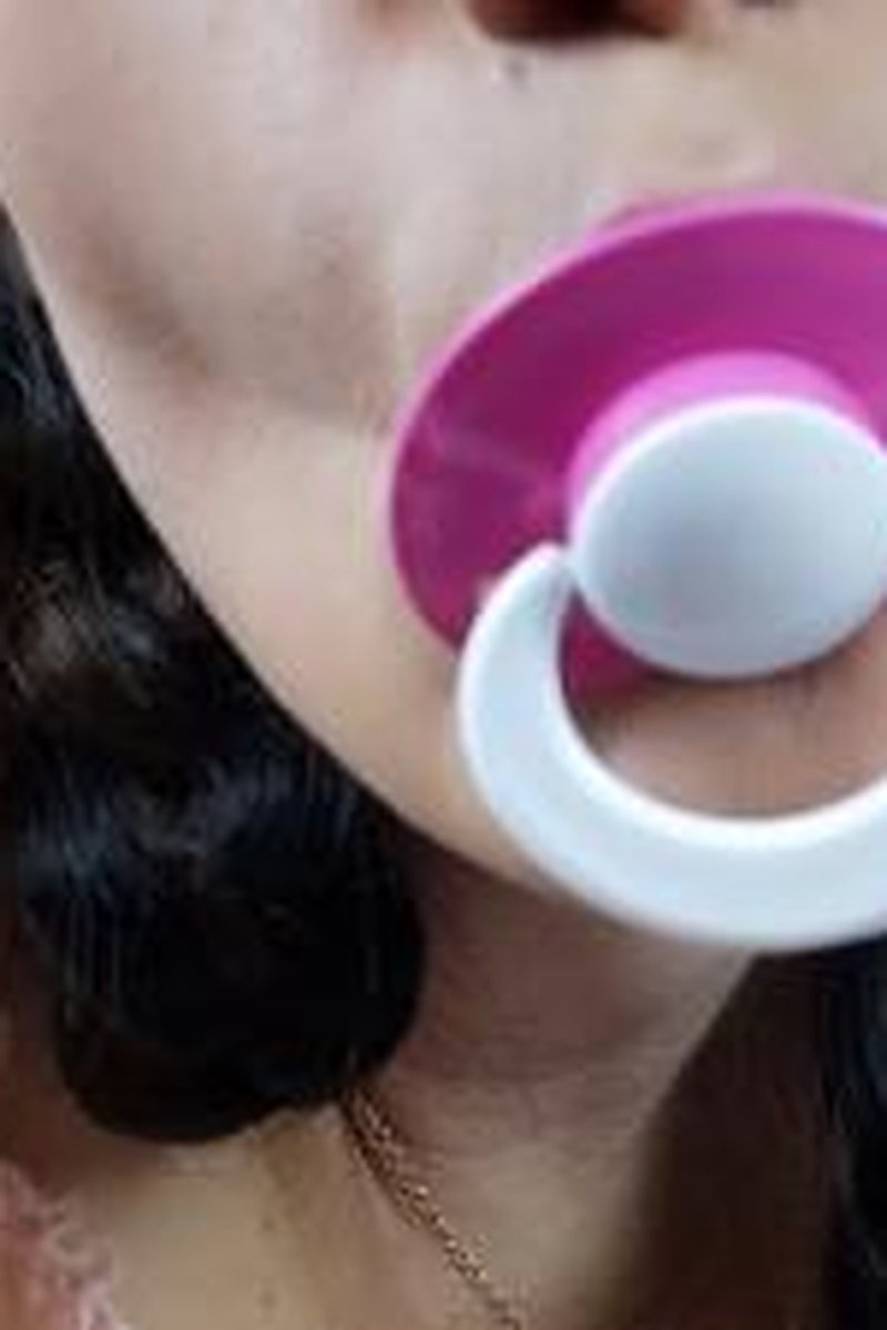 Pacifier Fetish - Screenshot 1 of 4 - Blowjob