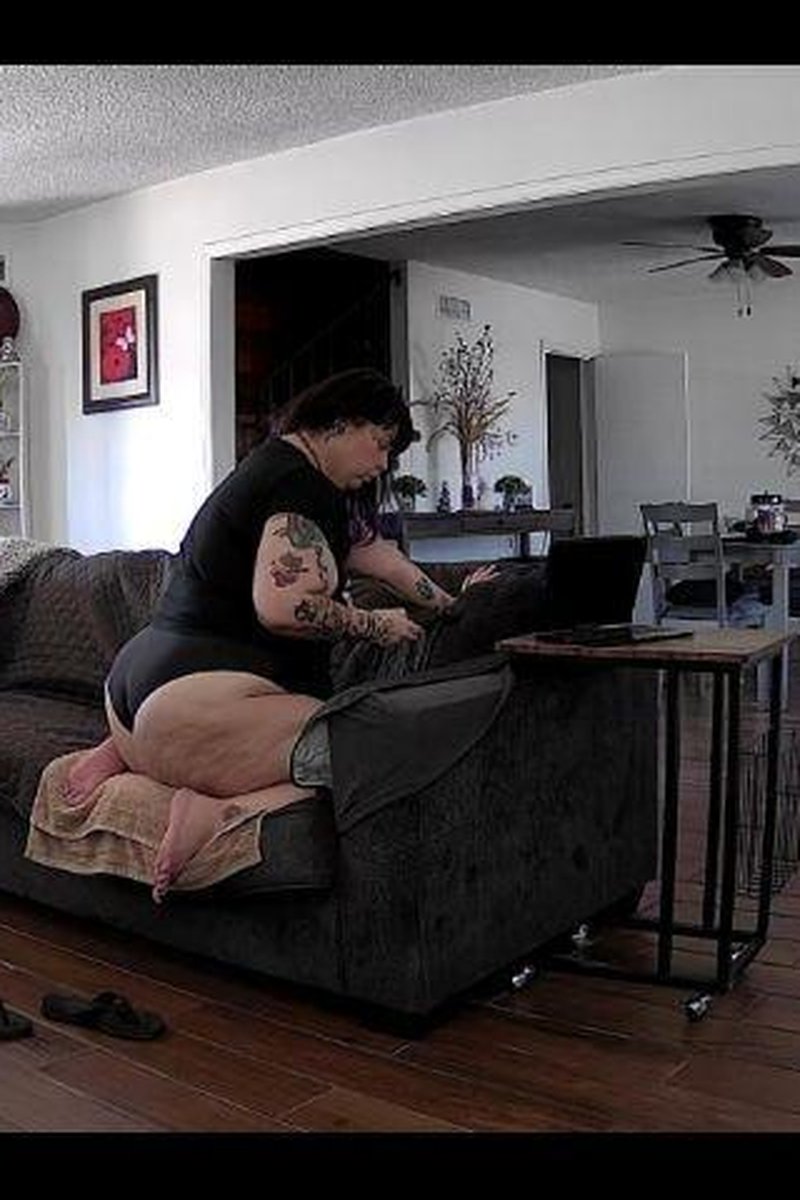 Caught On Security Cam - Screenshot 1 of 4 - BBW
