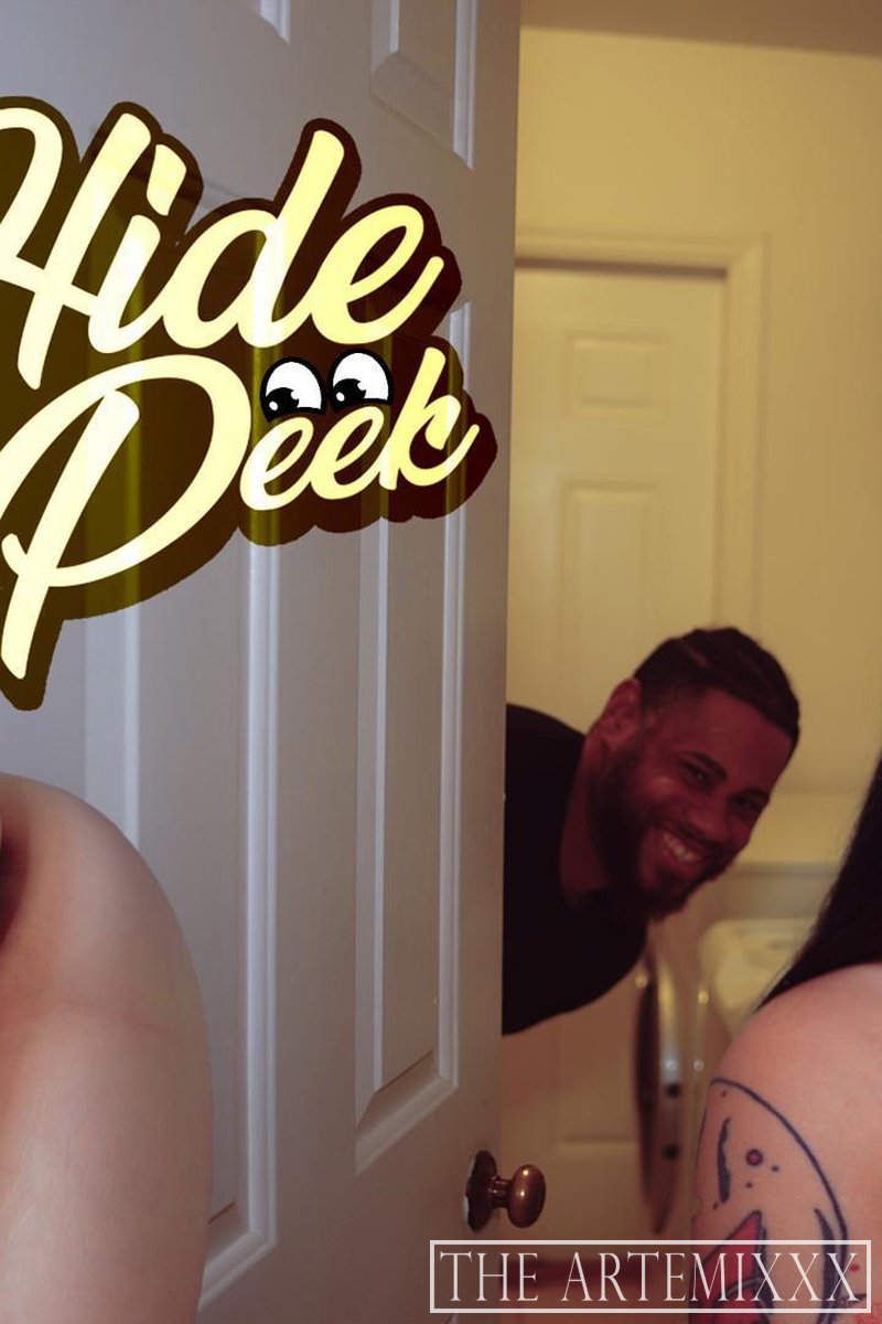 Hide & Peek Ft Tiffany Nacke - Screenshot 1 of 4 - Art's Gallery
