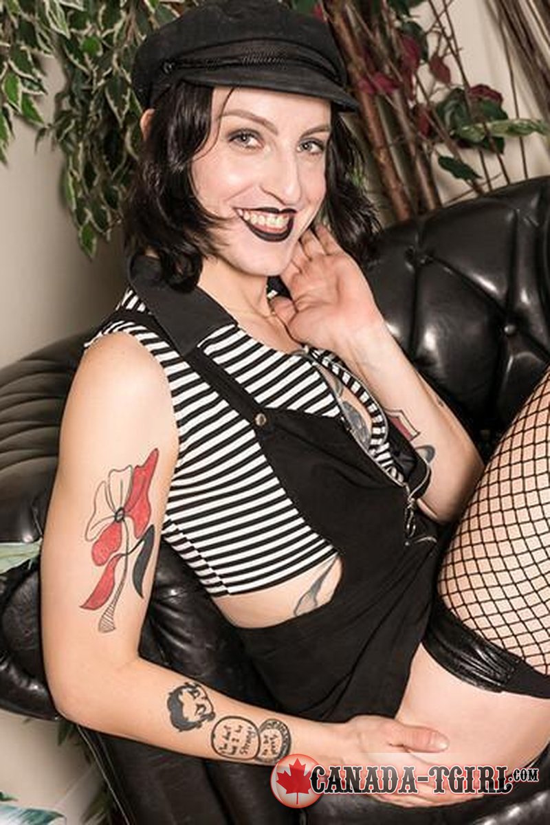 More May! - Screenshot 1 of 4 - Black Hair