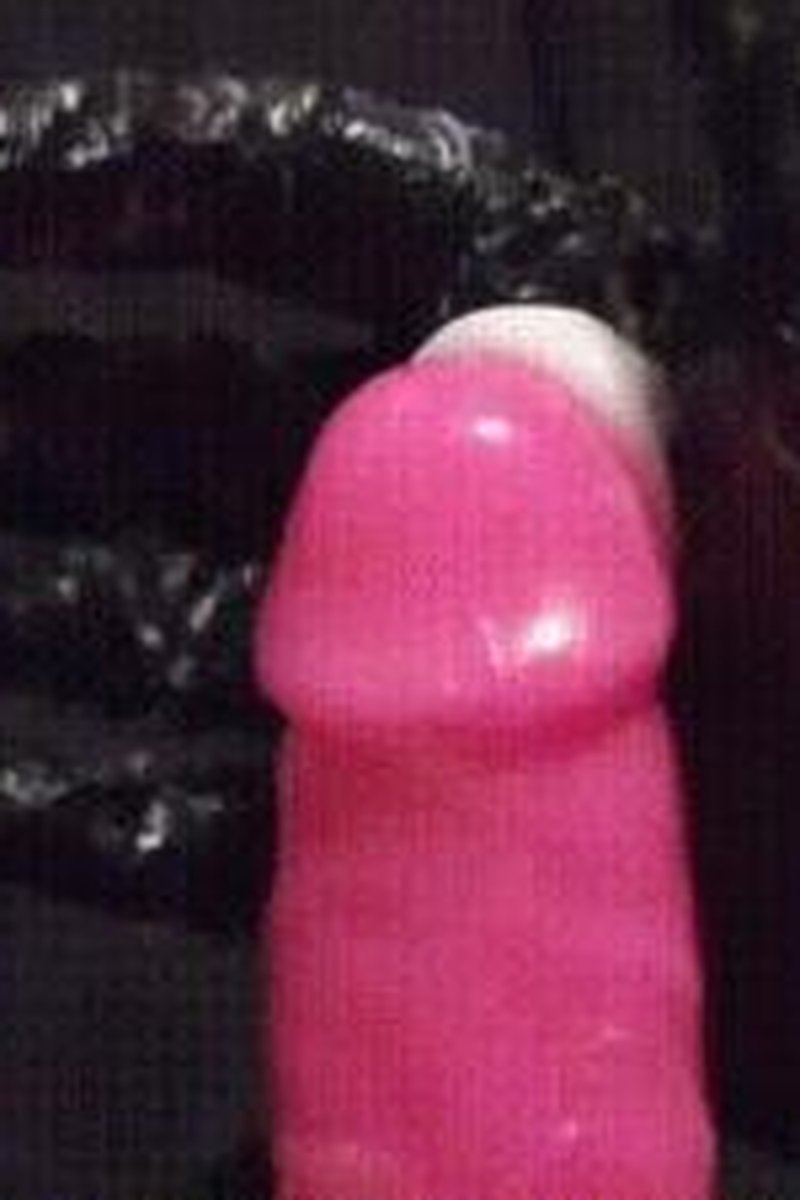 Strap On Stroking - Screenshot 1 of 4 - Anal Toys