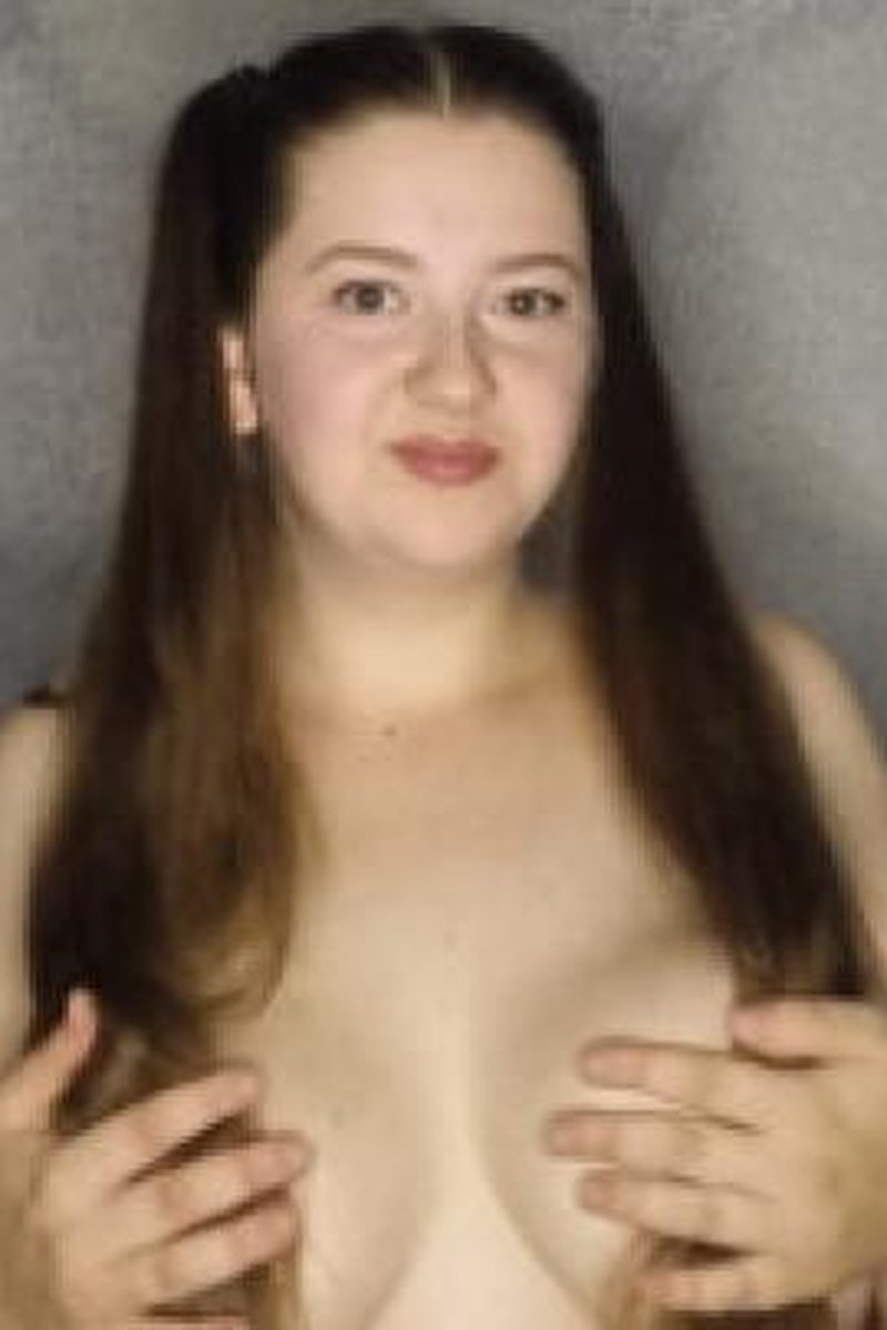 Modest Dance - Screenshot 1 of 4 - Ass Fetish