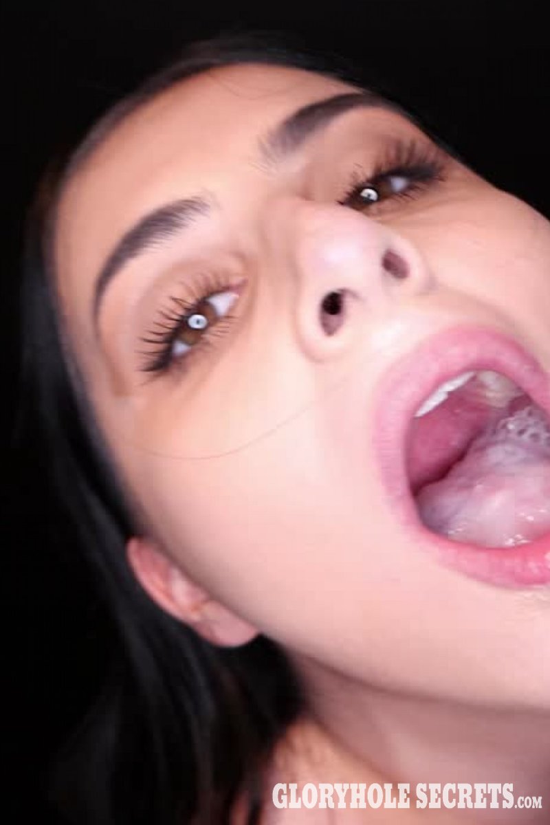 Cc 2 - Screenshot 1 of 4 - Blowjob