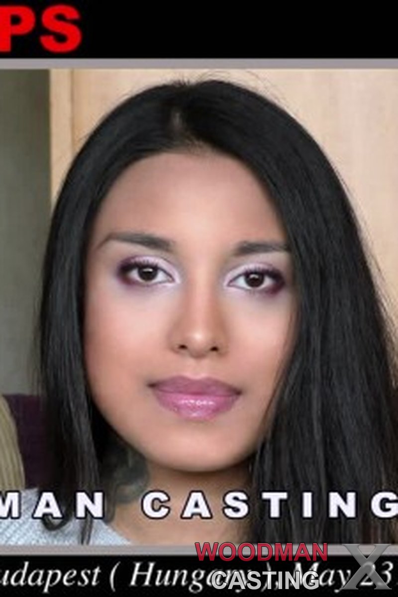 Roxy Lips Casting - Screenshot 1 of 4 - Adorable