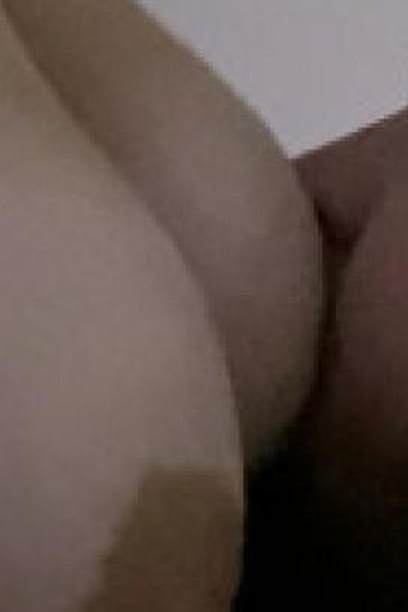 Getting Suckled - Screenshot 1 of 4 - Big Tits