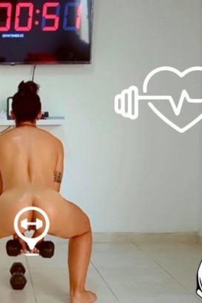 Naked Routine - Screenshot 1 of 4 - Muscular