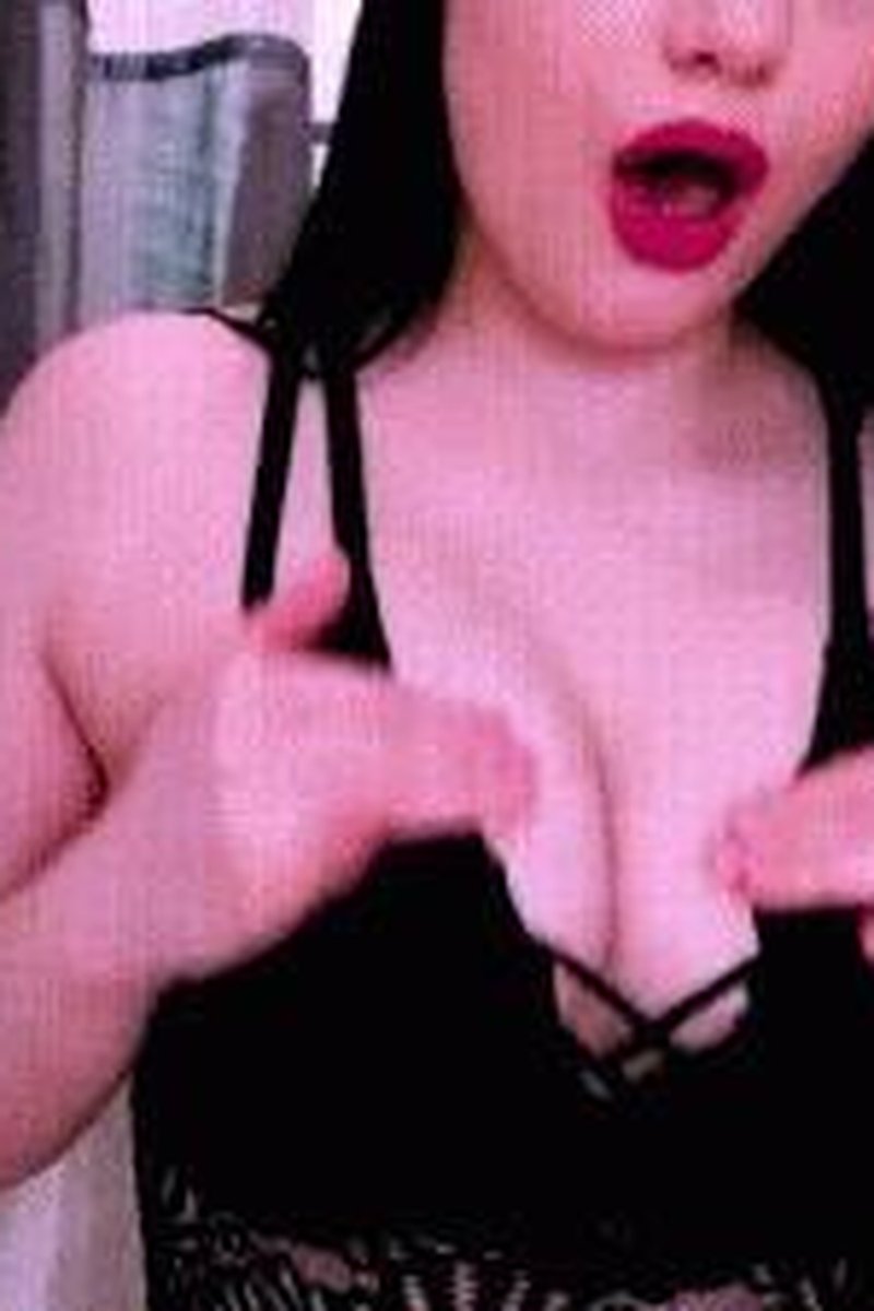 Prejac Haven - Screenshot 1 of 4 - Ass Worship