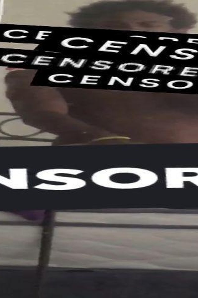 Chubby Gets Cheeks Clapped - Screenshot 1 of 4 - BBC