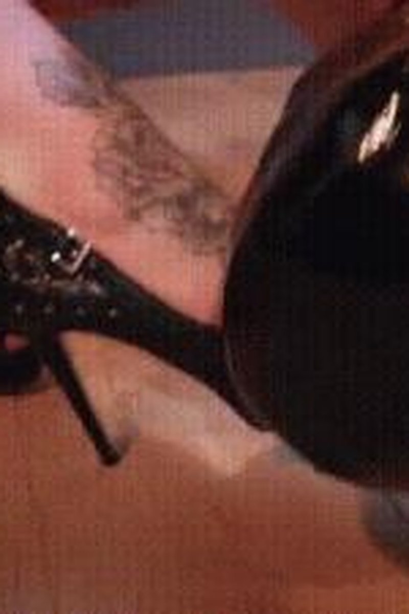 Slave Reward - Screenshot 1 of 4 - BBW